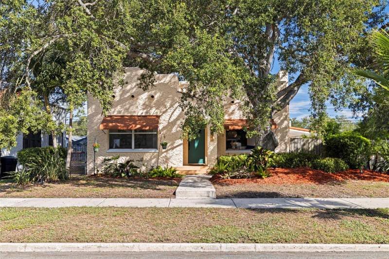 3 bedroom Single Family Residence at 1037 51st Avenue, Franklin Heights, St Petersburg — photo 2
