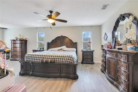 5047 Adair Oak Drive, Orlando FL - photo 12 of 35