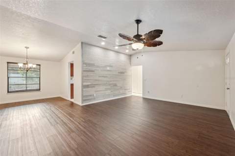 2141 Brent Place, Palm Harbor FL - photo 10 of 42