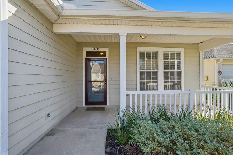 3 bedroom Single Family Residence at 37438 Picketts Mill Avenue, Silver Oaks Village Ph 02, Zephyrhills — photo 3