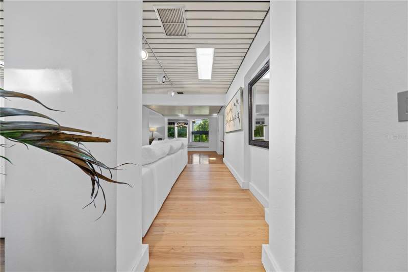 3 bedroom Single Family Residence at 932 N Hyer Avenue, Lake Highland Heights, Orlando — photo 3