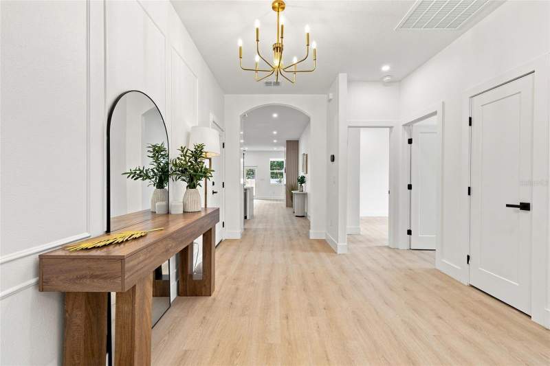 3 bedroom Single Family Residence at 3008 E Osborne Avenue, Bellmont Heights, Tampa — photo 3