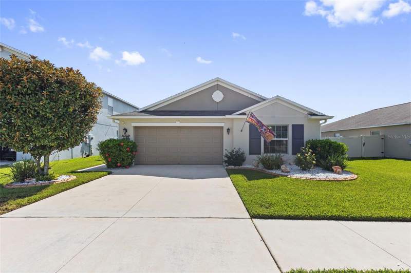4 bedroom Single Family Residence at 1749 Broad Winged Hawk Drive, Wynnmere East Ph 2, Ruskin — photo 3