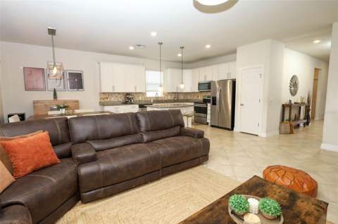2190 Bur Oak Blvd, St Cloud FL - photo 7 of 56