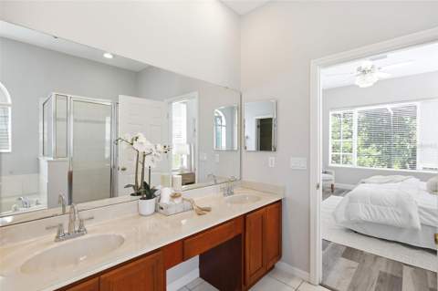 2555 Sand Arbor Circle, Orlando FL - photo 8 of 44