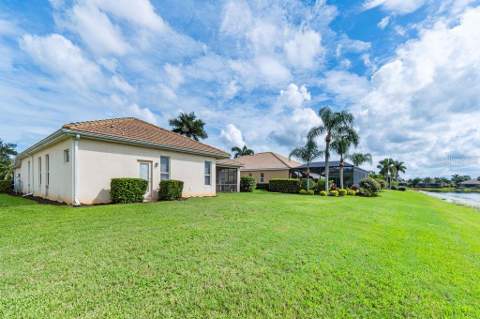 522 River Crane Street, Bradenton FL - photo 8 of 37