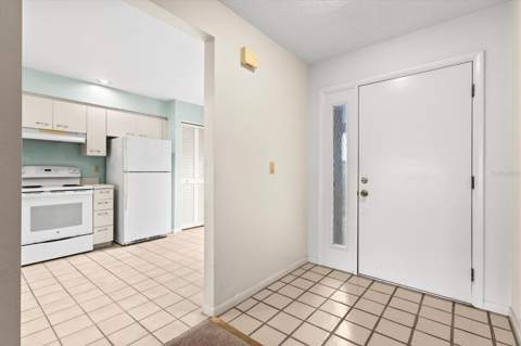 3118 Windrush Bourne #8, Sarasota FL - photo 12 of 96