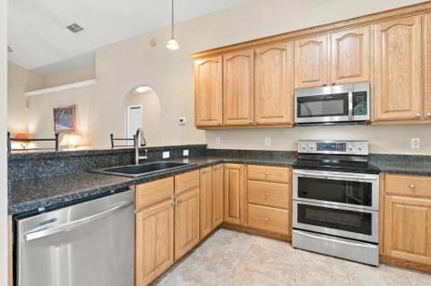 81 Golfview Circle, Umatilla FL - photo 7 of 50