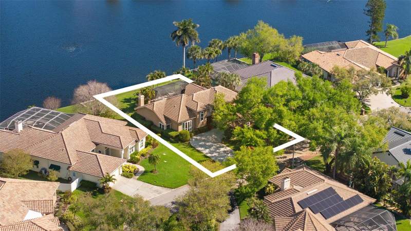 3 bedroom Single Family Residence at 4731 Coconut Palm Circle, Placido Bayou, St Petersburg — photo 4