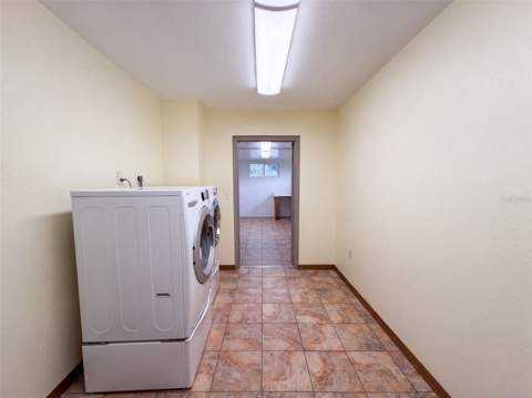 1818 Danbury Drive, Sun City Center FL - photo 20 of 30