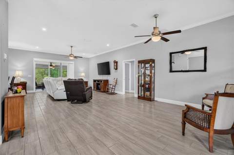 18602 Reynolds Parkway, Orlando FL - photo 8 of 46