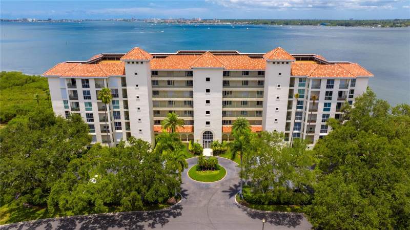 2 bedroom Condominium at 4717 Dolphin Cay Lane #507, Dolphin Cay Antigua, St Petersburg — photo 2