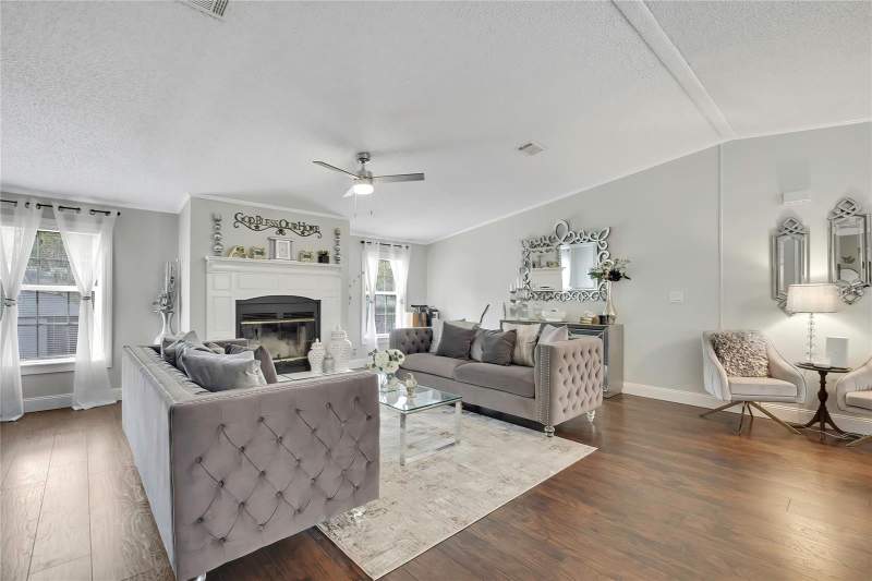 3 bedroom Manufactured Home at 6171 S Lisa Point, Homosassa Hills Unit 02, Homosassa — photo 4