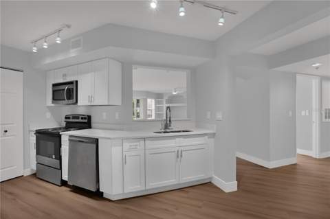 7300 Westpointe Boulevard #717, Orlando FL - photo 13 of 33