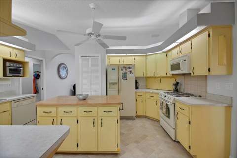 335 River Glass Court, Leesburg FL - photo 12 of 70