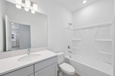 9026 Leeward Drive, Palmetto FL - photo 17 of 22