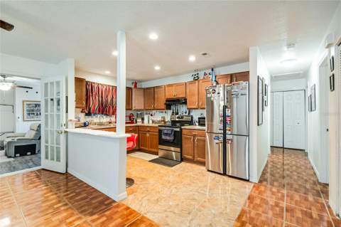 4671 Vergara Court, Orlando FL - photo 16 of 40