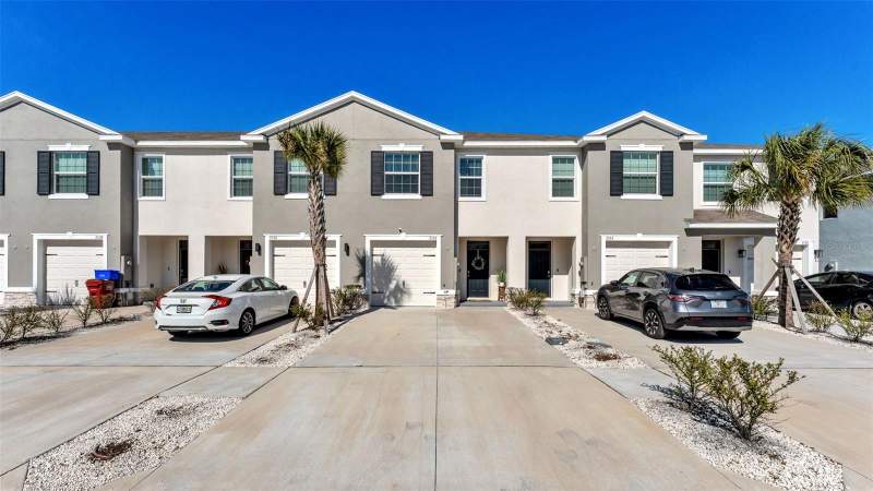 3532 WHITE DANDELION COURT home for sale in Farm At Varrea