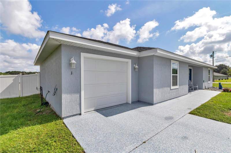 3 bedroom Single Family Residence at 1 Laurel Pass Lane, Silver Springs Shores Unit 24, Ocala — photo 2