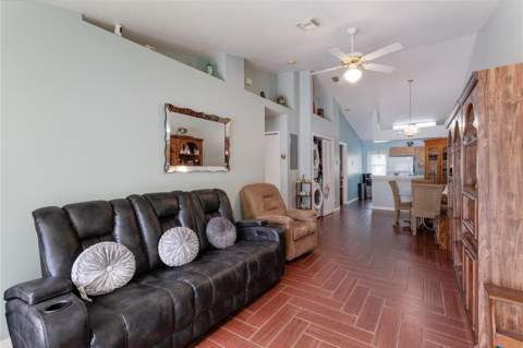 696 S Grand Highway, Clermont FL - photo 6 of 6