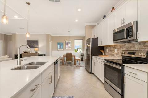 17640 Boracay Court #201, Venice FL - photo 11 of 61