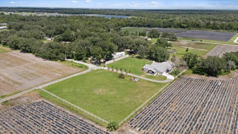 4 bedroom Single Family Residence at 2515 Ragins Lane, Plant City, Plant City — photo 4