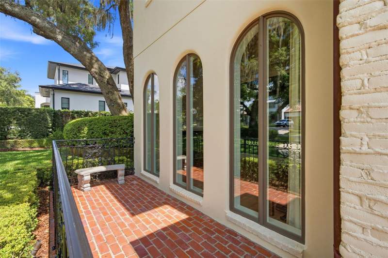 5 bedroom Single Family Residence at 2228 Azalea Place, Maitland Shores First Add, Winter Park — photo 4