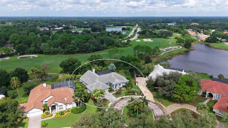 3 bedroom Single Family Residence at 8136 Regents Court, University Park Country Club, Bradenton — photo 3