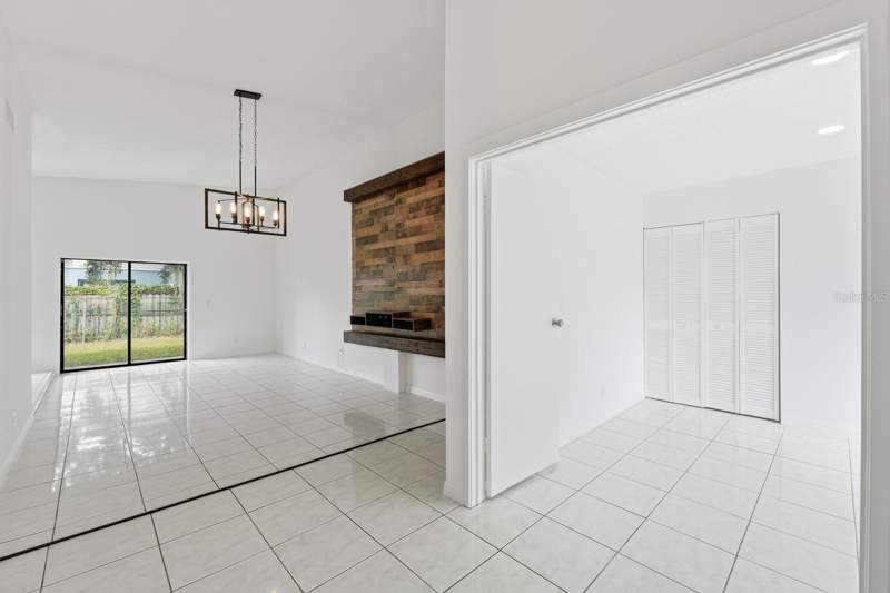 4 bedroom Single Family Residence at 39 Chip Court, Poinciana Village 01 Neighborhood 03 South, Kissimmee — photo 2
