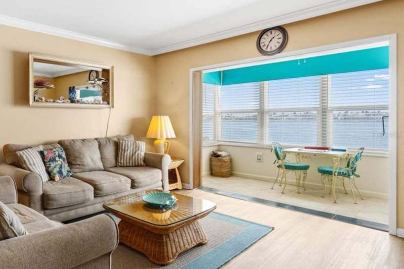 Bayway Isles Point Brittany One