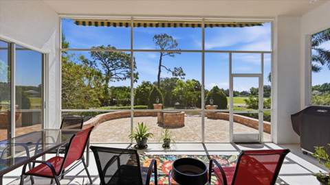 8009 Hampton Court, University Park FL - photo 21 of 67