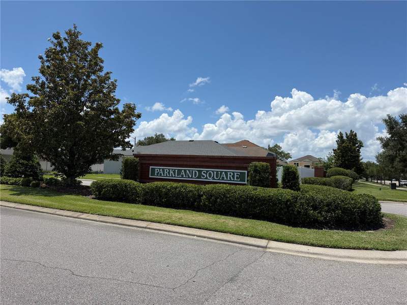 4 bedroom Single Family Residence at 945 Tramells Trail, Remington Prcl O, Kissimmee — photo 3