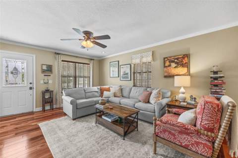 6337 Cedar Street, St Petersburg FL - photo 13 of 53