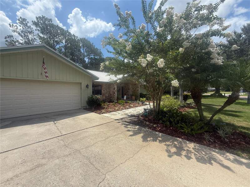 4 bedroom Single Family Residence at 2215 Toniwood Lane, Tarpon Woods Third Add, Palm Harbor — photo 5