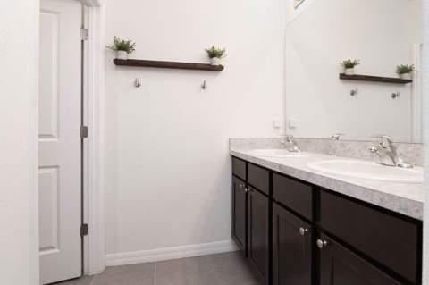 6803 Ezra Loft Place, Zephyrhills FL - photo 21 of 31