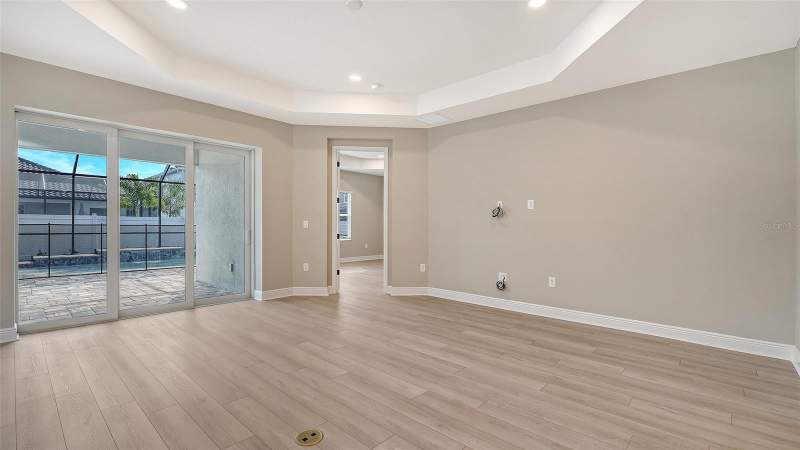 3 bedroom Single Family Residence at 8201 Scarletbush Drive, Windward At Lakewood Ranch Phase 2, Sarasota — photo 4