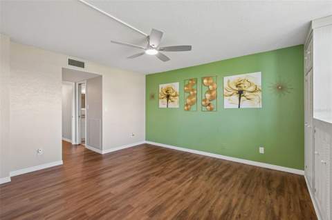 4715 Bay Street #223, St Petersburg FL - photo 16 of 37