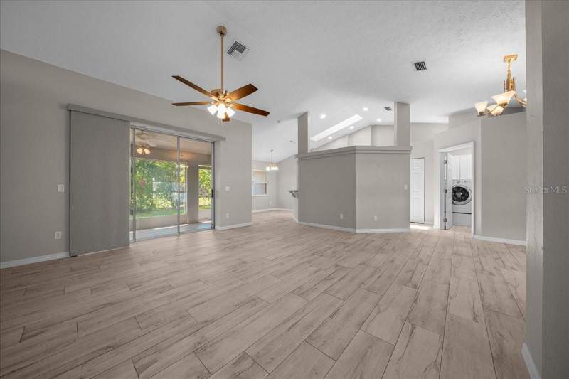 3 bedroom Single Family Residence at 10707 SW 74th Avenue, Kings Court First Add, Ocala — photo 5