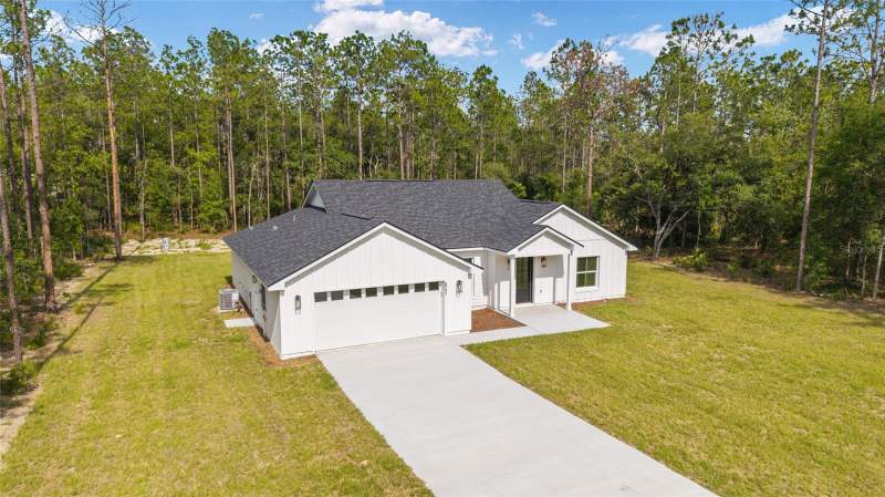 4 bedroom Single Family Residence at 6997 SW 138th Terrace, Rolling Hills Un 3, Ocala — photo 4