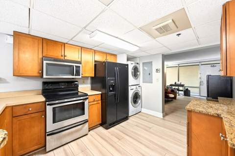151 E Washington Street #218, Orlando FL - photo 6 of 34