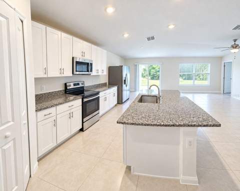 1838 Red Loop, Lakeland FL - photo 9 of 19