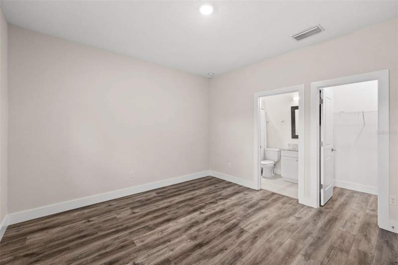 4 bedroom Townhouse at 3122 W Azeele Street #3, Azeele Twnhms, Tampa — photo 5