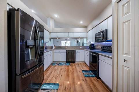 13253 Golf Ridge Place, Hudson FL - photo 8 of 54