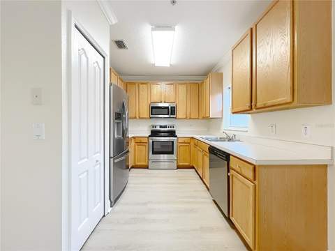 13232 Daniels Landing Circle, Winter Garden FL - photo 8 of 26