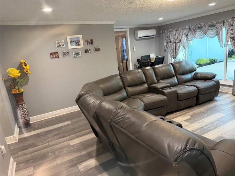 5 bedroom Single Family Residence at 4519 Eden Rock Road, Rocky Point Village Unit 1, Tampa — photo 5