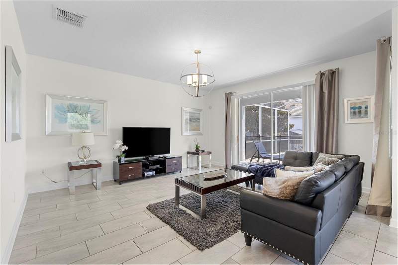 6 bedroom Single Family Residence at 1559 Flange Drive, Stoneybrook South Ph I-1 & J-1, Davenport — photo 3