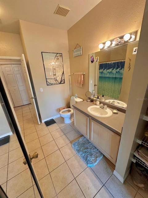 6412 Queens Borough Avenue #302, Orlando FL - photo 14 of 39
