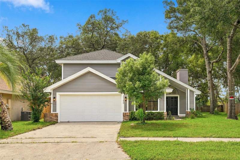 2140 WEKIWA OAKS DRIVE home for sale in Oaks Wekiwa