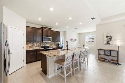 10403 Laxer Cay Loop, San Antonio FL - photo 9 of 64