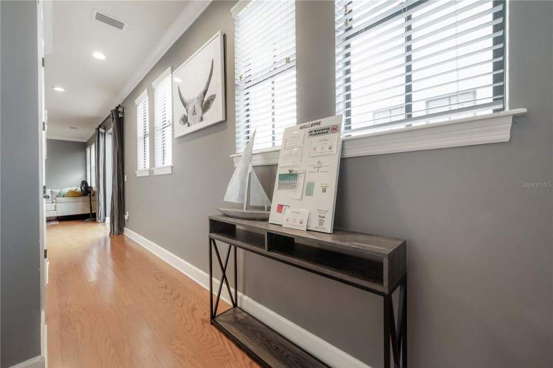 2 bedroom Townhouse at 111 S Packwood Avenue #C, Packwood Twnhms, Tampa — photo 3